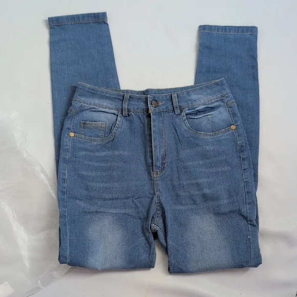 Source Unknown  2 Women's Skinny Blue Jeans - Picture 2 of 11